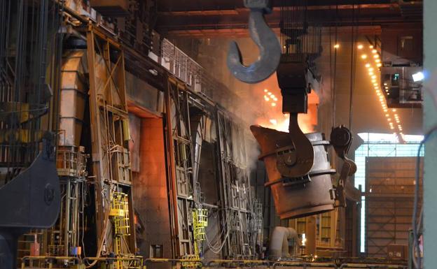 ArcelorMittal culminará la remodelación de la acería de Avilés en 2019