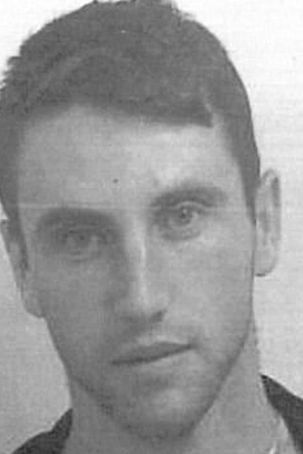 La Policía pide ayuda para encontrar a un delincuente y las redes solo hablan de su físico