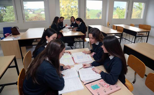 Colegio de Fomento Peñamayor de Gijón Colegio de Fomento Peñamayor de Gijón