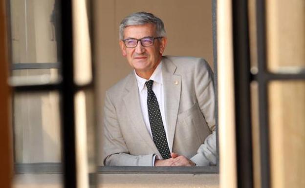 Santiago García Granda garantiza financiación para los nuevos laboratorios de la Politécnica