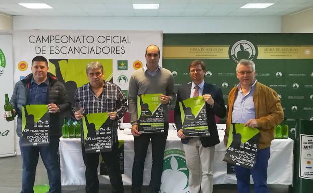 Félix de la Fuente, Enrique Tuya, Daniel Ruiz, Javier Nievas y Javier Fernández./
