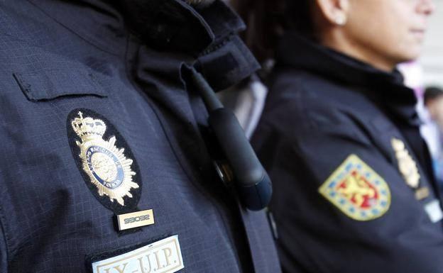 Detenida por robar el móvil a la propietaria de un centro de estética en Gijón Detenida por robar el móvil a la propietaria de un centro de estética en Gijón
