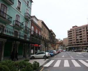 BANCO. imagen de la zona en la que Don Amadeo estableció una sucursal del Banco de Gijón. / TANIA/