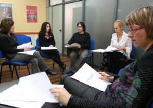 JURADO. De izquierda a derecha, María García, Rocío Orraca, Jorge Argiz, Adelaida Fernández y Paula Bartolomé, ayer. / TANIA/