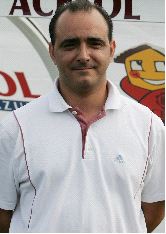 ENTRENADOR. Pablo Detori, del Llano 2000. / ÁLEX PIÑA/