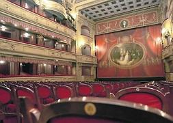 Los visitantes descubrirán cómo se ideó y las actividades que ha acogido el teatro. :: FOTOS: SERGIO LÓPEZ/