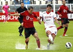 El Sporting contribuye a la fiesta del Mirandés