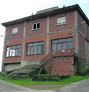 Aspecto del albergue juvenil, que ocupa el viejo edificio religioso. :: P. G.-P/