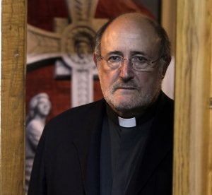 Javier Suárez cumplirá dos años al frente de la iglesia en verano. :: M. R./