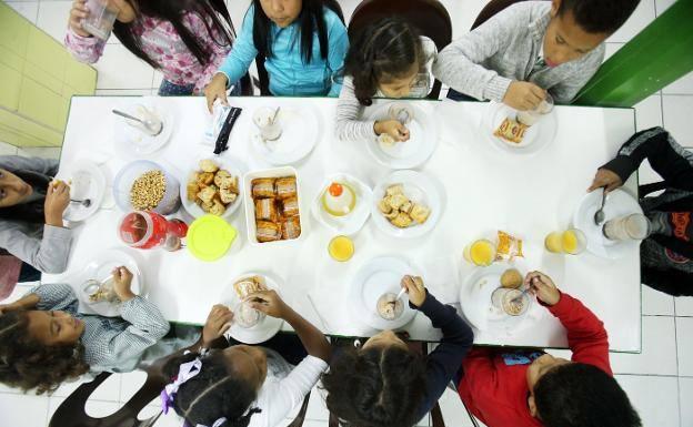 El Ayuntamiento de Oviedo supervisará con nutricionistas el servicio ... El Ayuntamiento de Oviedo supervisará con nutricionistas el servicio ...