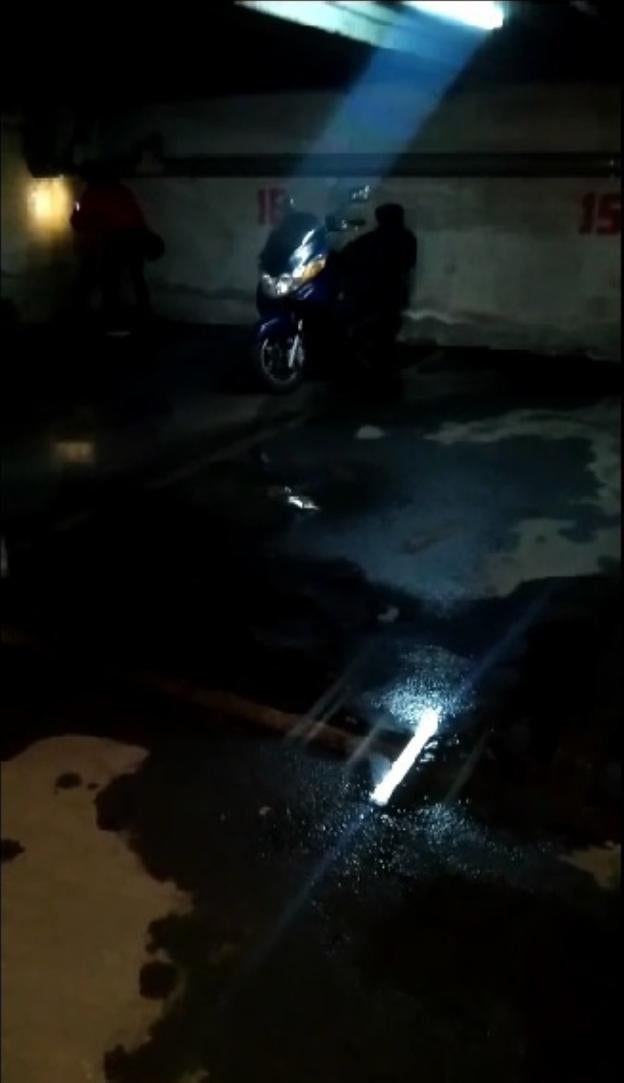 Vecinos de la calle Pidal de Llanes denuncian daños por las obras | El