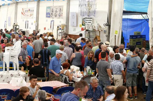 La Sociedad de Festejos celebró el buen tiempo y la afluencia./