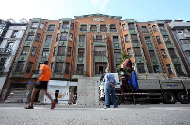 Zara arranca la obra de su tienda en Oviedo | El Comercio