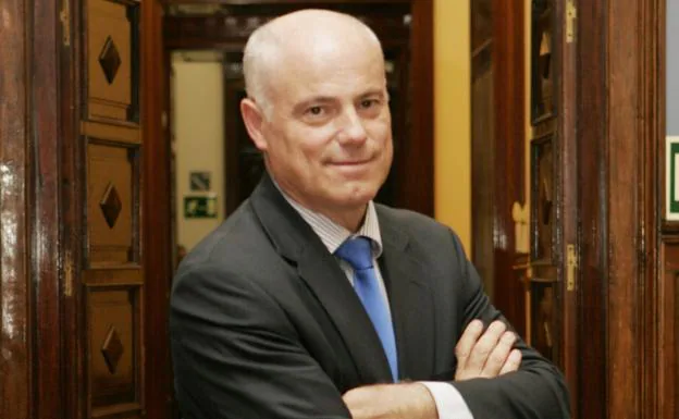 El asturiano José Manuel Campa preside desde mayo el órgano regulador bancario de la Unión Europea. / ALBERTO MORALES