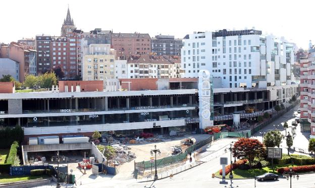 En la imagen, las obras de El Vasco, con las dos plantas -2 y -3 del edificio Zócalo en primer plano. / PIÑA