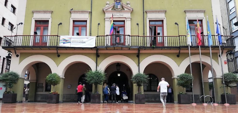 Pleno por el día del Orgullo LGTBI - Vimarsana News