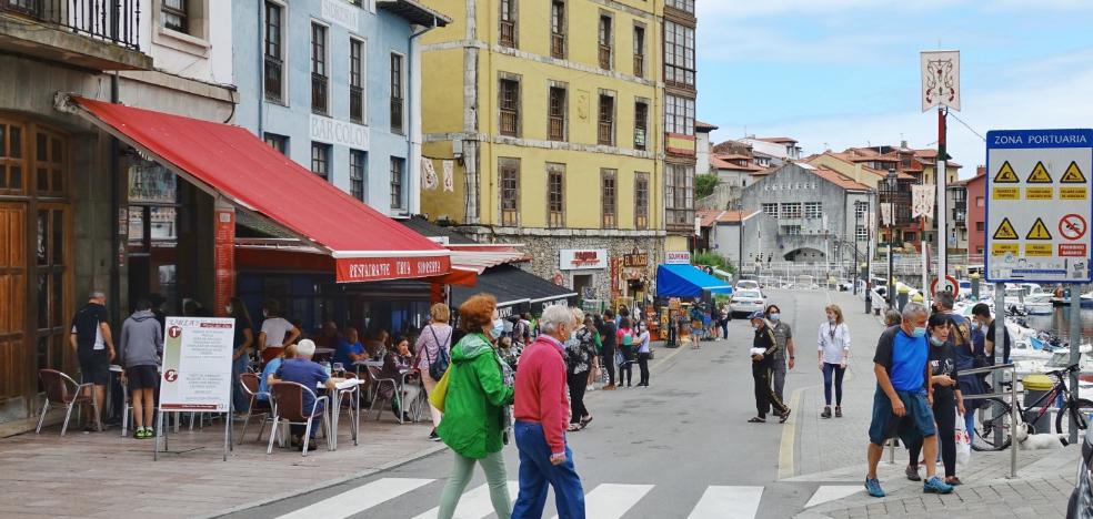 «No es justo que solo tengan en cuenta a los empadronados cuando hay el triple de personas», dicen los hosteleros - Vimarsana News