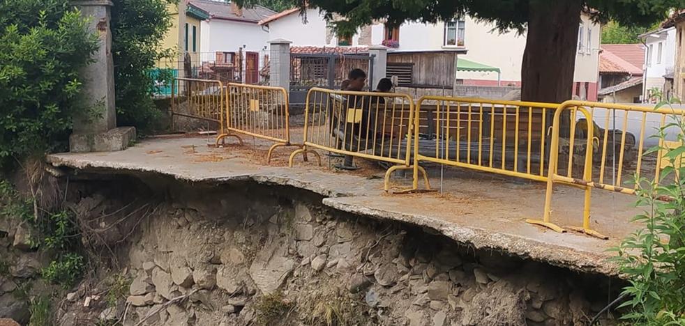 La erosión causada por el río Pajares pone el peligro a un pueblo de Lena - Vimarsana News