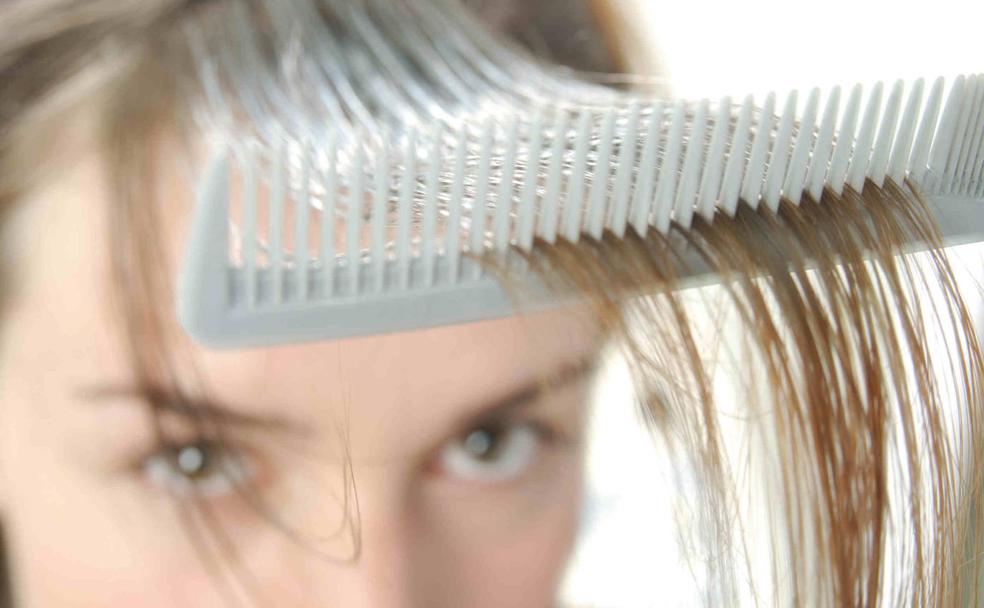 La menopausia puede afectar la caída del cabello