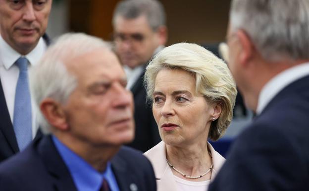 Bruselas propone expropiar los fondos congelados de Rusia para la reconstruccion de Ucrania